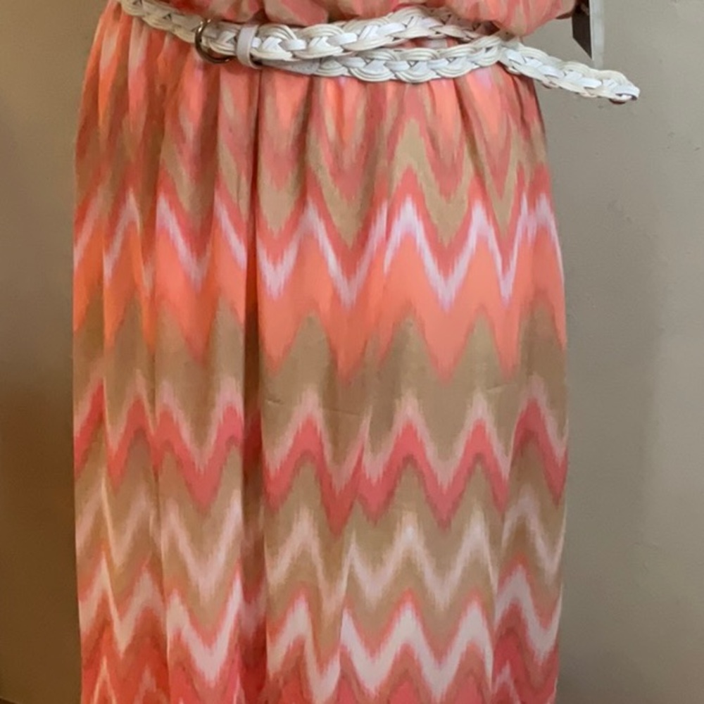 NWT Chevron Maxi Dress - Picture 2 of 6